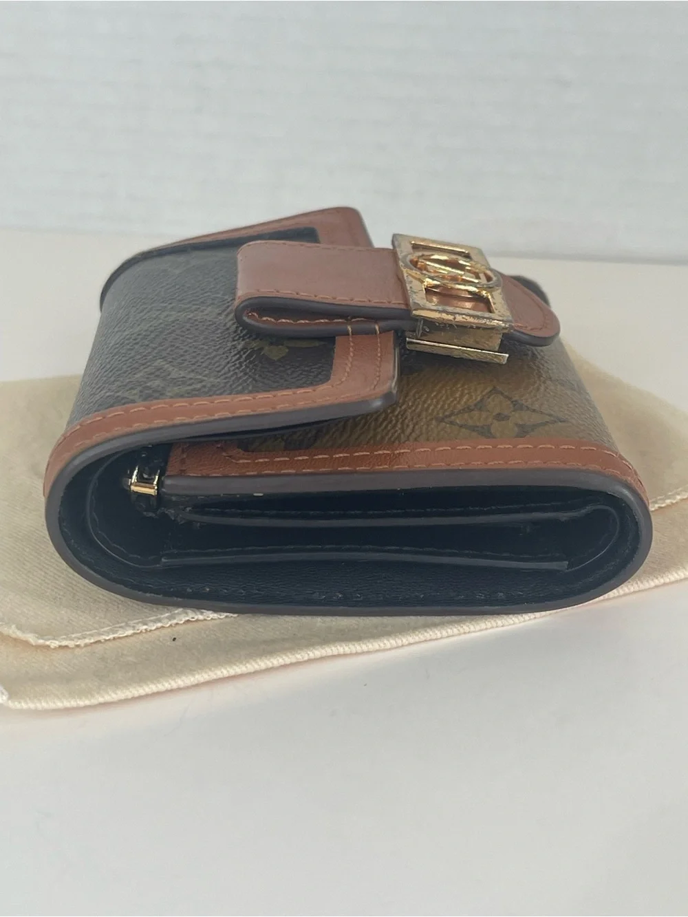 Louis Vuitton Dauphine Compact Wallet with dust bag